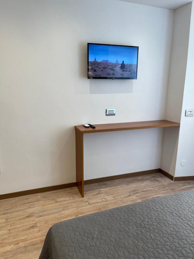 Wowies Room Pettenasco Zewnętrze zdjęcie